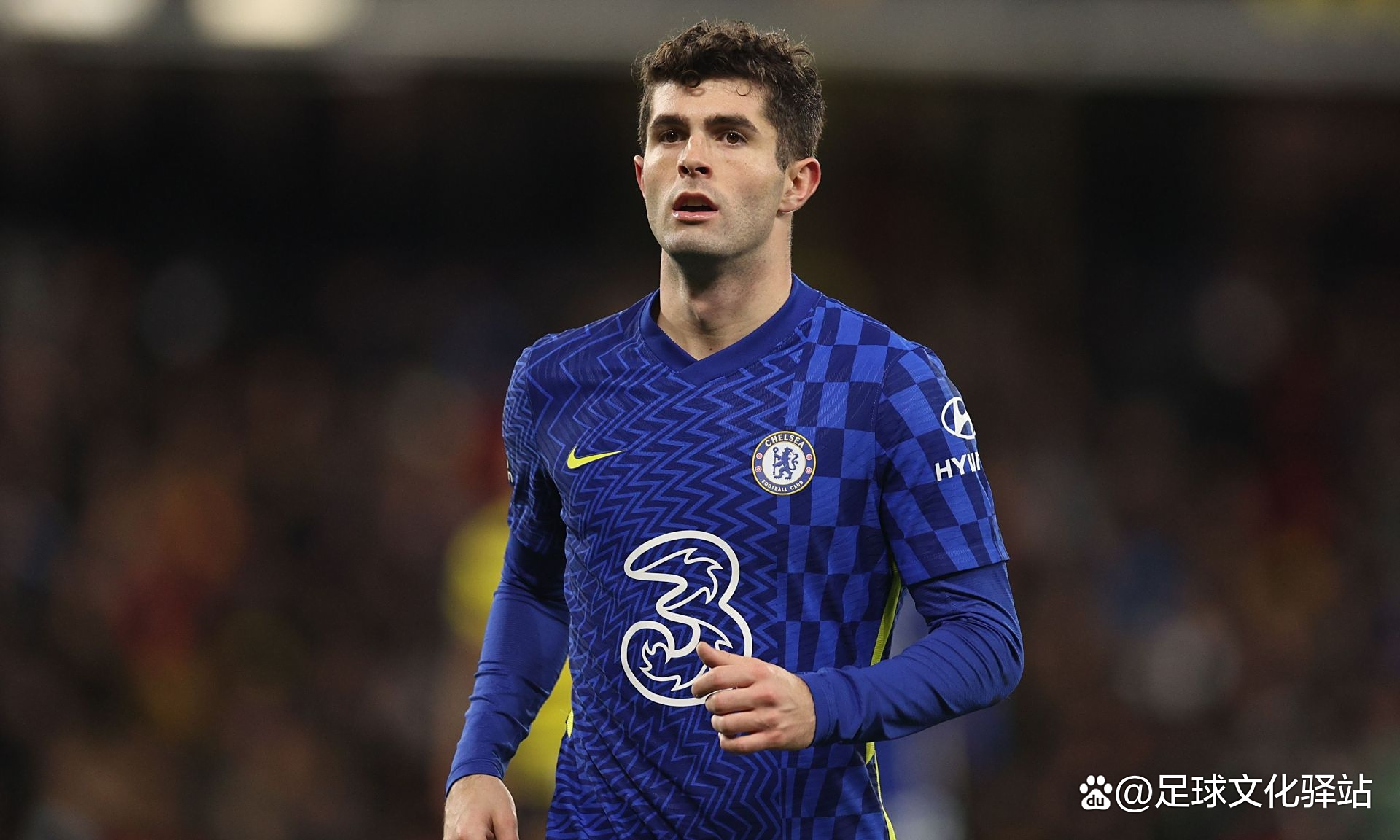 MK体育-包含社区盾转会期走向成谜，纽卡斯尔豪取连胜，气氛紧张，年轻球员得到机会的词条